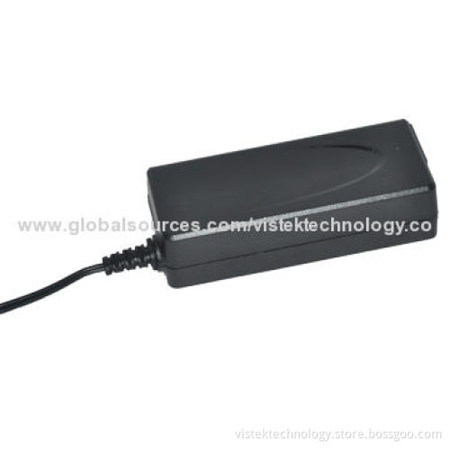 65W Series Universal Laptop AC/DC Adapter, 90-264V AC Input Voltage Range